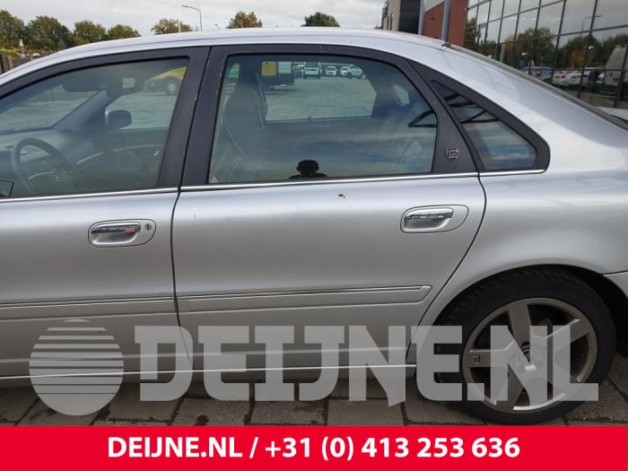 Volvo S80 Tür 4-türig links hinten O278621