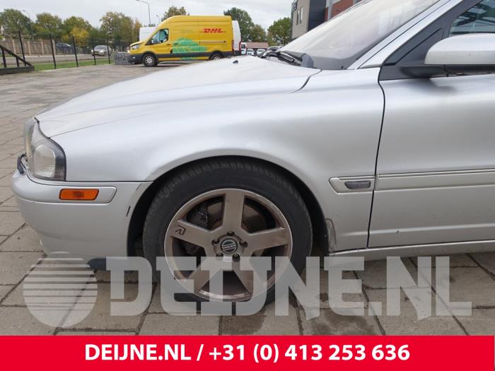 Volvo S80 Kotflügel links vorne O278632