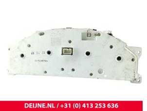 Volvo S60 Odometer KM O278700 photo 2