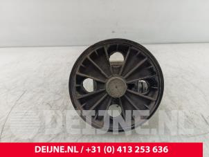 Volvo V70 Power steering pump O278747 photo 3