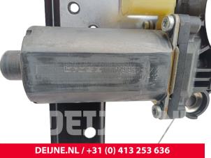 Volvo S60 Ruitmechaniek 4Deurs rechts-achter O278742 foto 3