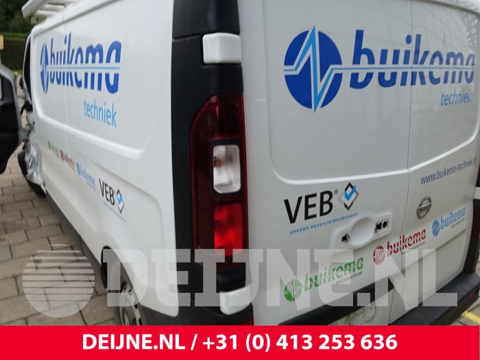 Nissan NV300 Rücklicht links O278802