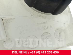 Nissan NV300 Ausgleichsbehälter O278814 foto 3