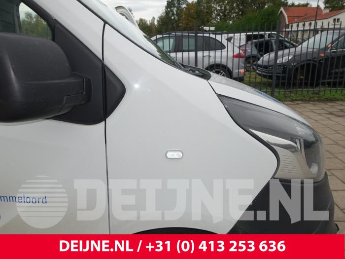 Nissan NV300 Front wing, right O278831