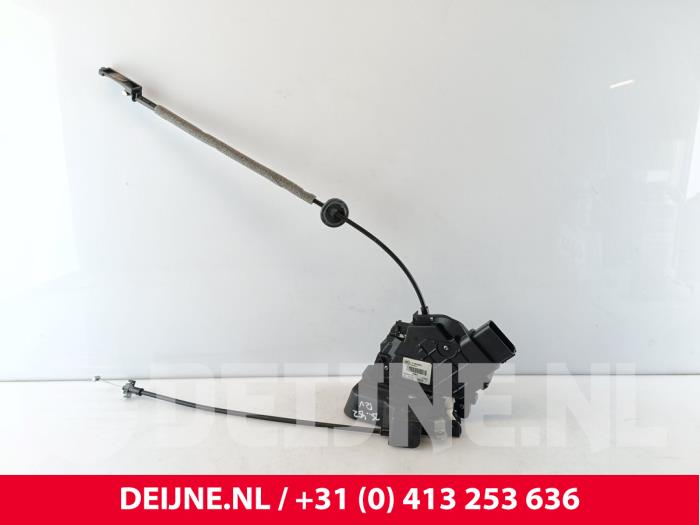 Volvo V70 Türschlossmechanik 4-türig rechts vorne O278945