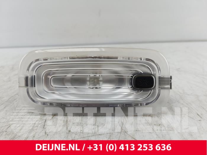 Mercedes Vito Binnenverlichting achter O278951