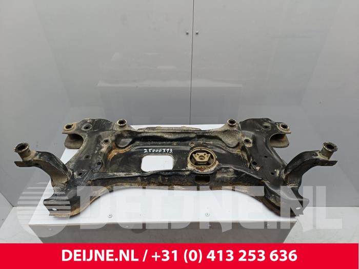 Gebruikte Subframe Volkswagen Caddy IV 2.0 TDI 75 Prijs € 90,75 Inclusief btw aangeboden door van Deijne Onderdelen Uden B.V.
