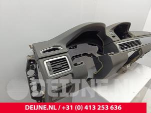 Volvo V70 Dashboard O278980 photo 2