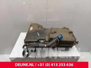 Gebruikte Tank adblue Volkswagen Transporter T6 2.0 TDI DRF Prijs € 169,40 Inclusief btw aangeboden door van Deijne Onderdelen Uden B.V.