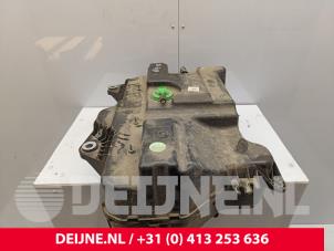 Nissan Primastar Adblue tank O278983 foto 2