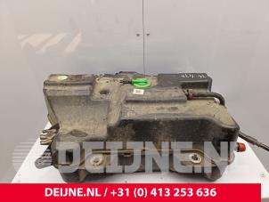 Nissan Primastar Adblue tank O278983 foto 3