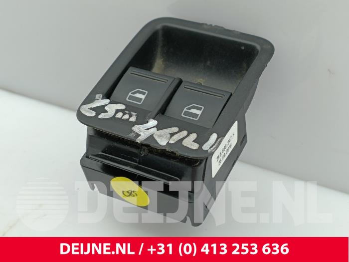 Volkswagen Caddy Electric window switch O279038
