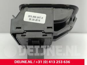 Volkswagen Caddy Electric window switch O279038 photo 3