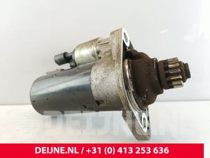 Volkswagen Caddy Anlasser O279060 foto 2