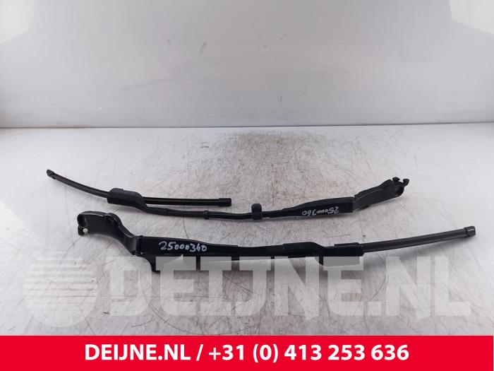 Volvo XC40 Scheibenwischerarm-Set O278998