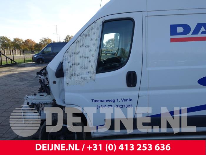 Fiat Ducato Tür 2-türig links O279258