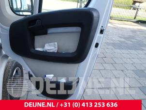 Fiat Ducato Door 2-door, right O279259 photo 2