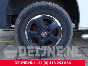 Fiat Ducato Velgen set O279277 foto 3