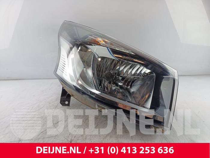 Nissan NV300 Scheinwerfer rechts O279359