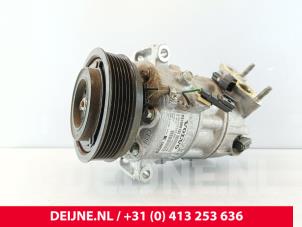 Gebruikte Pomp Airco Volvo XC90 II 2.0 T5 16V AWD Prijs € 160,00 Margeregeling aangeboden door van Deijne Onderdelen Uden B.V.