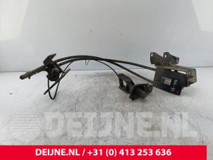 Gebruikte Hefmechniek Reservewiel Fiat Ducato (250) 2.3 D 130 Multijet Prijs € 84,70 Inclusief btw aangeboden door van Deijne Onderdelen Uden B.V.