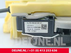Volvo XC90 Deurslot Mechaniek 4Deurs rechts-achter O279429 foto 3
