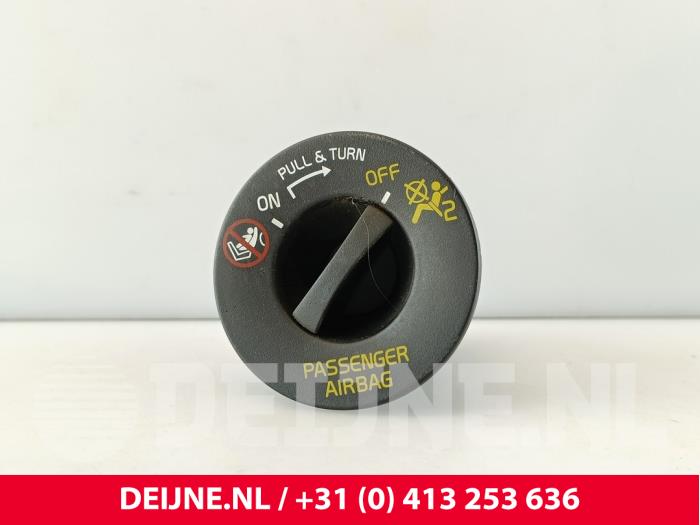 Volvo XC60 Airbag switch O279476