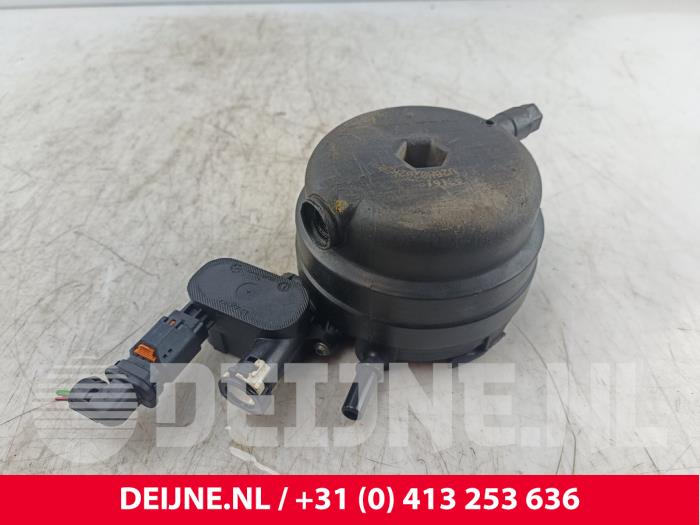 Peugeot Partner Fuel filter housing O279573