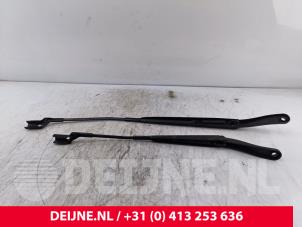 Mercedes Citan Ruitenwisserarm set O279575 foto 2