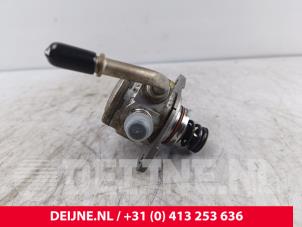 Volvo V60 Brandstofpomp Mechanisch O279586 foto 3