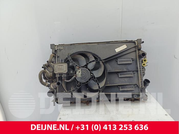 Volvo V40 Koelerset O279692