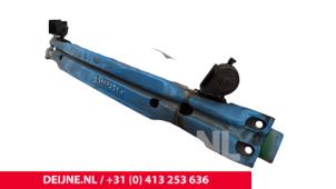 Volvo V40 Front bumper frame O279749 photo 3