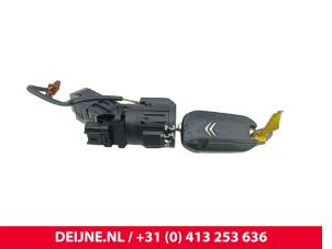 Citroen Jumpy Ignition lock + key O279806 photo 2