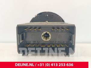 Volkswagen Transporter Light switch O279944 photo 3