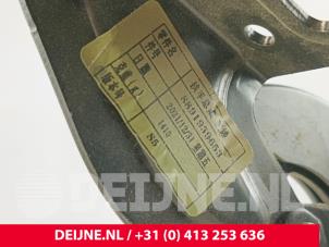 Lynk & Co 01 Armlehne O279999 foto 3
