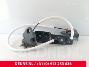 Opel Vivaro Griff Hecktür Lieferwagen O280003 foto 2