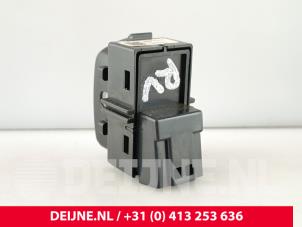 Volvo XC60 Central locking switch O280029 photo 2