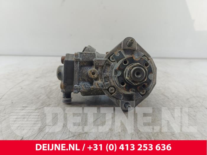 Volvo V40 Brandstofpomp Mechanisch O280035