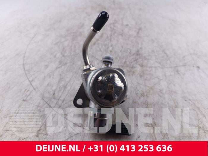 Volvo XC90 Mechanical fuel pump O280039