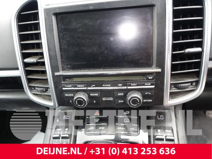 Porsche Cayenne Heizung Bedienpaneel O280106