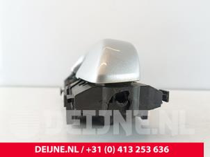 Porsche Cayenne Rear door handle 4-door, right O280198 photo 3