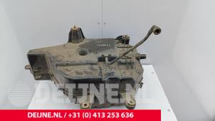 Gebruikte Tank adblue Ford Transit Custom 2.0 TDCi 16V Eco Blue 105 Prijs € 235,95 Inclusief btw aangeboden door van Deijne Onderdelen Uden B.V.