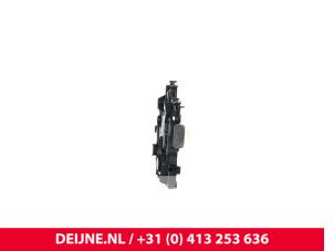 Mercedes Vito Minibus/van rear door lock mechanism O9990002905 photo 2