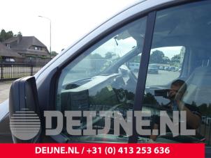 Gebruikte Driehoeks Ruit links-voor Ford Transit Custom 2.0 TDCi 16V Eco Blue 105 Prijs € 54,45 Inclusief btw aangeboden door van Deijne Onderdelen Uden B.V.