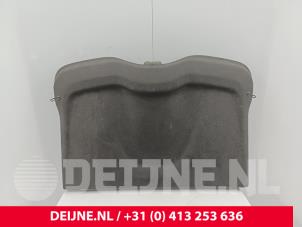 Gebruikte Hoedenplank Volvo V40 (MV) 1.6 D2 Prijs € 50,00 Margeregeling aangeboden door van Deijne Onderdelen Uden B.V.