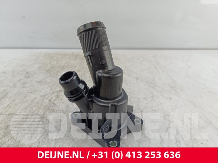 Volvo V40 Thermostat housing O280474