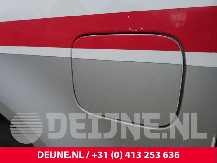 Volkswagen Caddy Tankklappe O280756