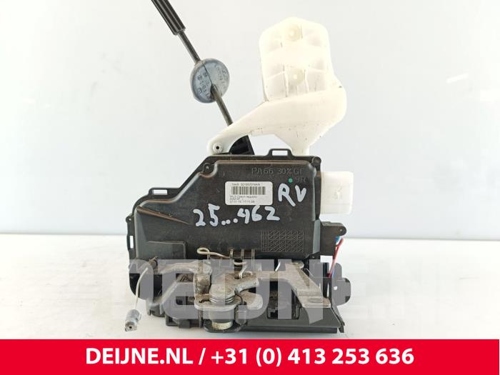 Volkswagen Caddy Door lock mechanism 2-door, right O280776