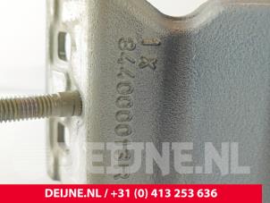 Nissan NV400 Scharnierset O280787 foto 3