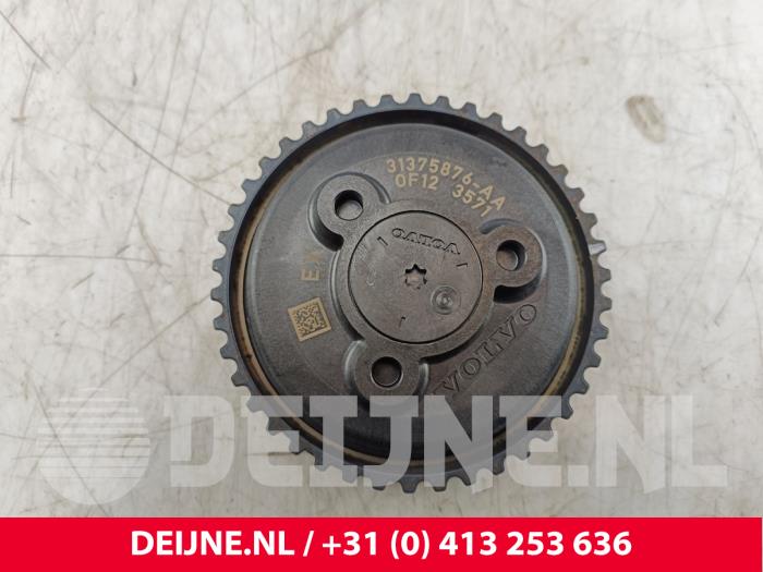 Volvo V40 Camshaft sprocket O280801